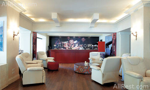 Baby Grand Hotel 19